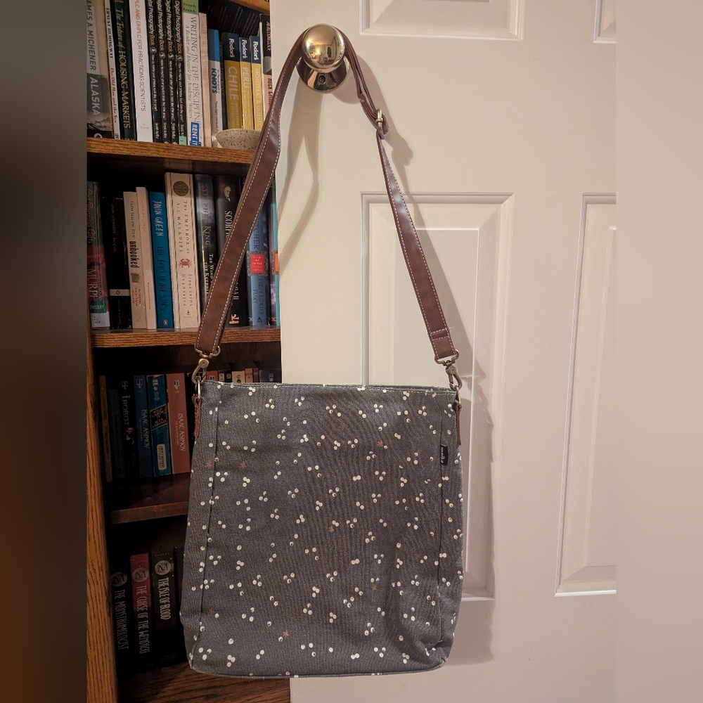 Maika City Sling Bag